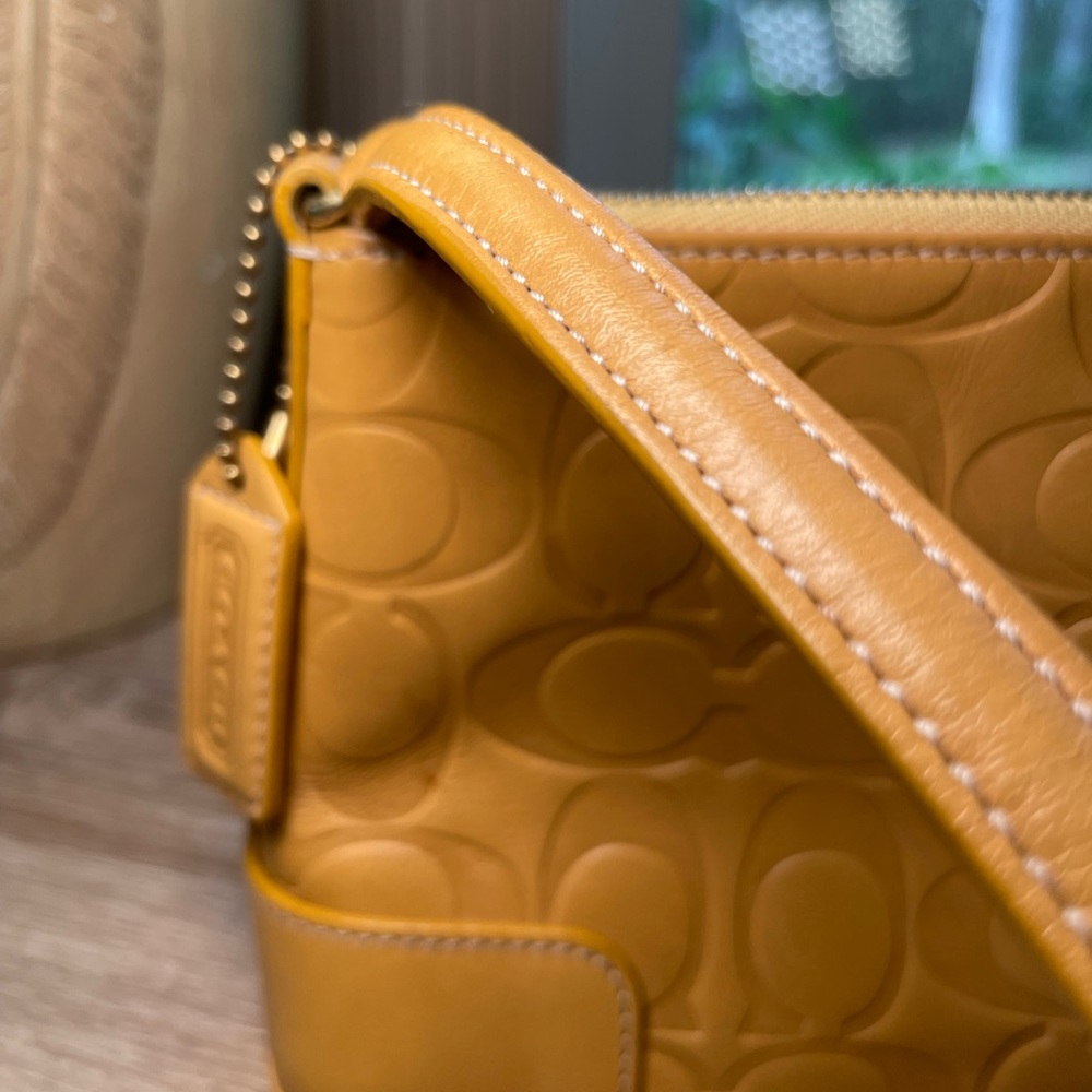 Coach Nolita leather signature shoulder handbag - Picture 3 of 9